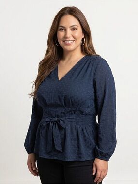 Max Studio Plus Size Blouse Polka Dot Print Navy Blue NWT Size 1X Belted v-neck